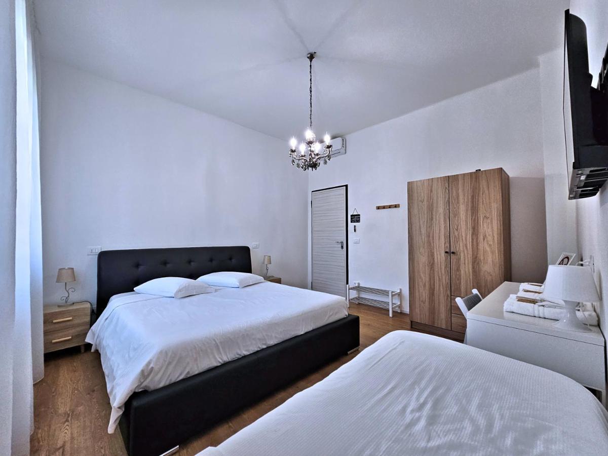 La Ca' Bianca Affittaly Apartment